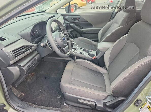 4S4GUHD67T3718112 2026 SUBARU CROSSTREK Green Вид салону спереду