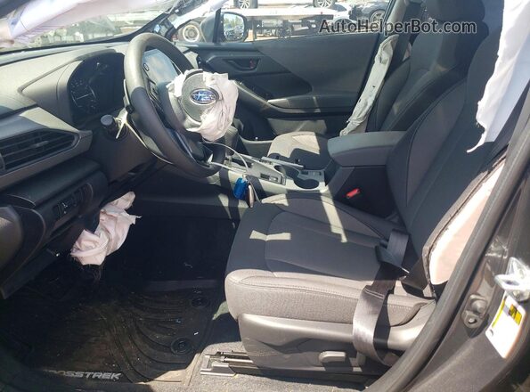 4S4GUHD69T3733565 2026 SUBARU CROSSTREK Gray Front interior view
