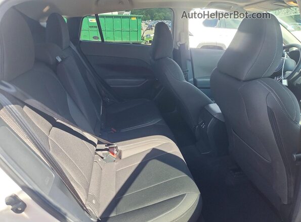4S4GUHD69T3747501 2026 SUBARU CROSSTREK Белый Вид задней части салона