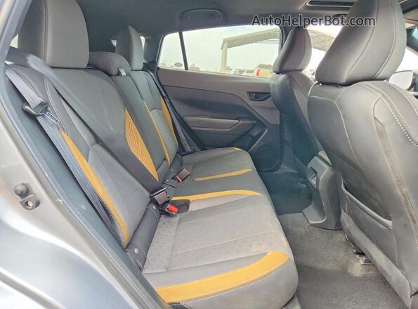 4S4GUHF62S3748744 2025 SUBARU CROSSTREK Серебряный Вид задней части салона