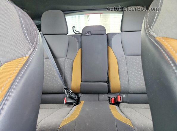 4S4GUHF62S3748744 2025 SUBARU CROSSTREK Серебряный Вид задних сидений