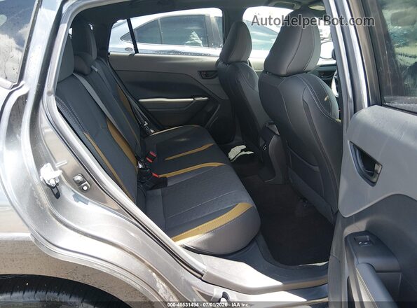 4S4GUHF62S3753961 2025 SUBARU CROSSTREK Gray Vista de la etiqueta del VIN