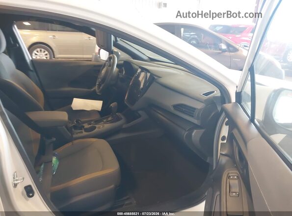 4S4GUHF63R3767121 2024 SUBARU CROSSTREK White Front interior view