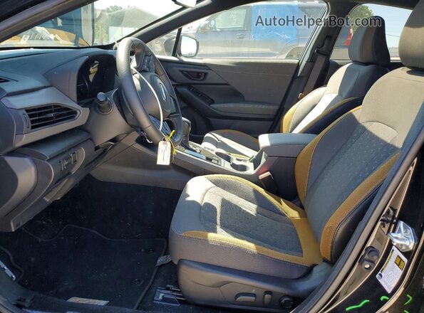 4S4GUHF63S3721732 2025 SUBARU CROSSTREK Black Widok wnętrza z przodu
