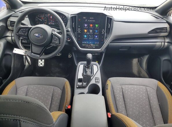 4S4GUHF64S3725191 2025 SUBARU CROSSTREK Черный Вид панели приборов