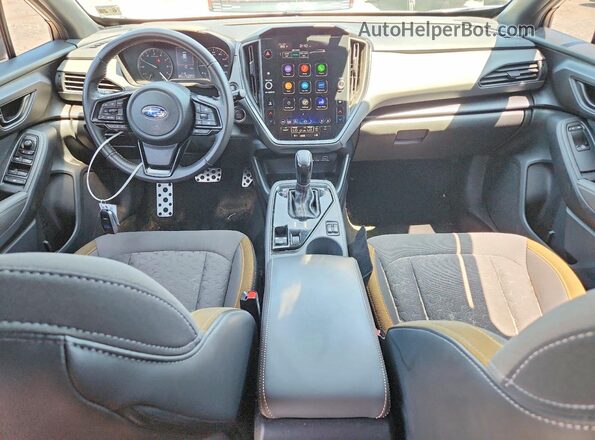 4S4GUHF66R3703512 2024 SUBARU CROSSTREK White Dashboard view