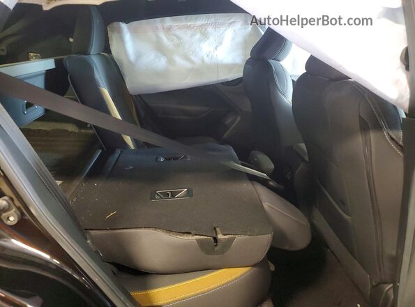 4S4GUHF69R3701883 2024 SUBARU CROSSTREK Черный Вид задних сидений