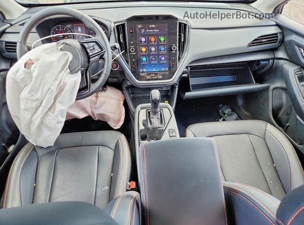 4S4GUHL63S3773382 2025 SUBARU CROSSTREK Gray Dashboard view
