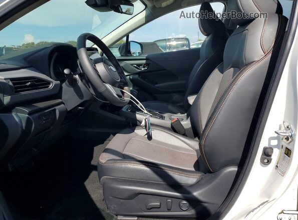 4S4GUHL63T3705357 2026 SUBARU CROSSTREK White წინა სალონის ხედი