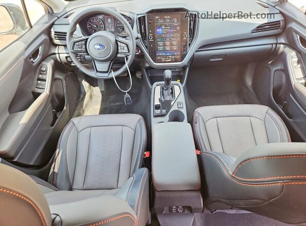 4S4GUHL64S3785234 2025 SUBARU CROSSTREK White Вид панелі приладів