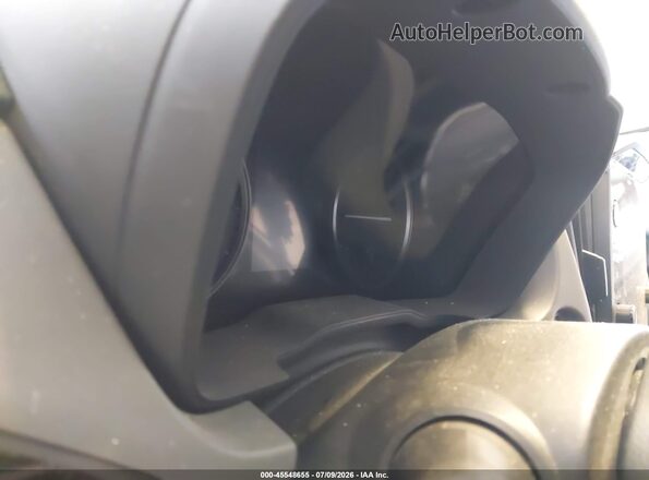 4S4GUHL65R3718894 2024 SUBARU CROSSTREK Silver Հետևի նստատեղերի տեսք
