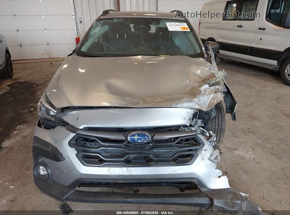 4S4GUHL65R3718894 2024 SUBARU CROSSTREK Silver Առջևի վահանակի տեսք