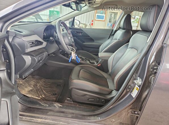 4S4GUHL69S3731329 2025 SUBARU CROSSTREK Gray Սալոնի դիմացի տեսք