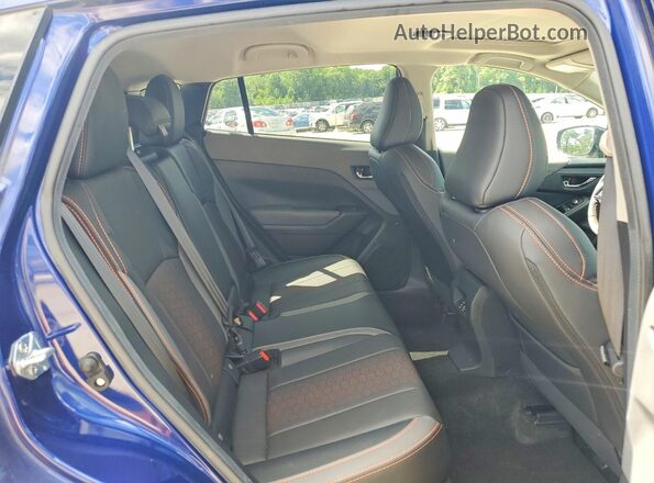4S4GUHM66R3808036 2024 SUBARU CROSSTREK Blue უკანა სავარძლების ხედი
