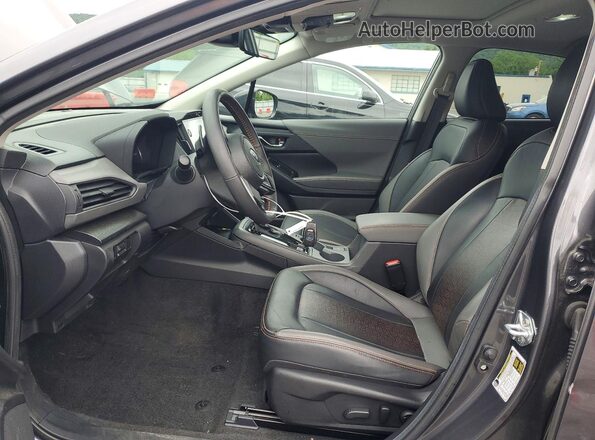 4S4GUHM68S3719381 2025 SUBARU CROSSTREK Gray Вид салону спереду
