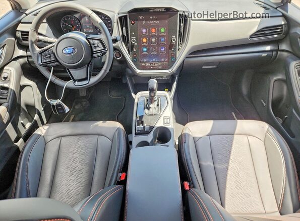 4S4GUHM69S3706784 2025 SUBARU CROSSTREK Gray Dashboard view