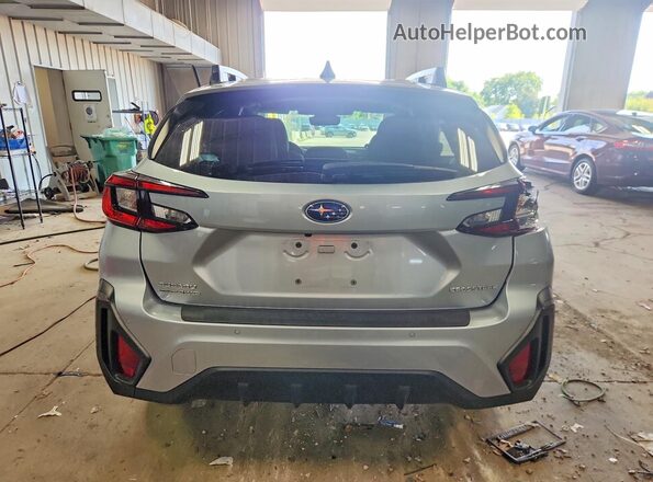 4S4GUHM6XR3815183 2024 SUBARU CROSSTREK Silver უკანა ხედი