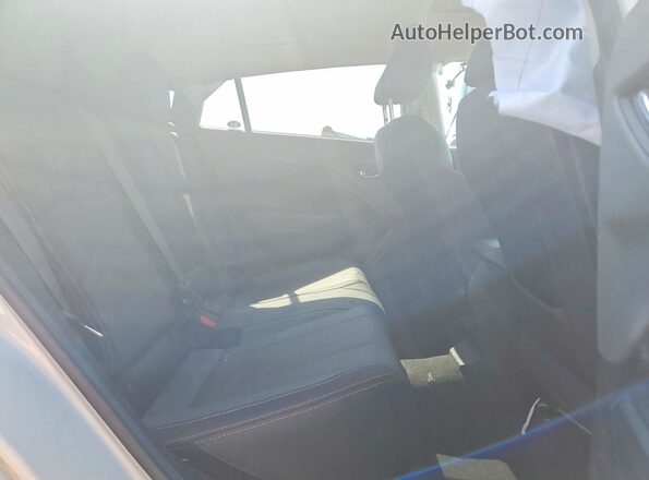 4S4GUHN68R3782280 2024 SUBARU CROSSTREK White Rear interior view