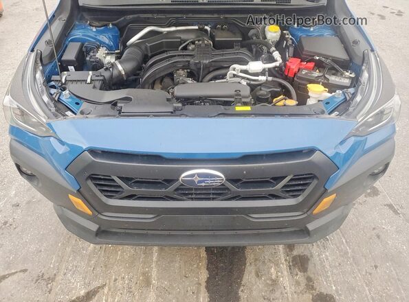 4S4GUHT63R3761212 2024 SUBARU CROSSTREK Blue Engine compartment view