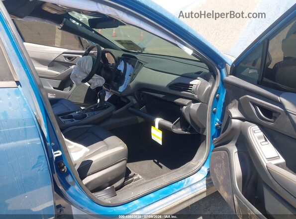 4S4GUHT65R3779453 2024 SUBARU CROSSTREK Blue Front interior view