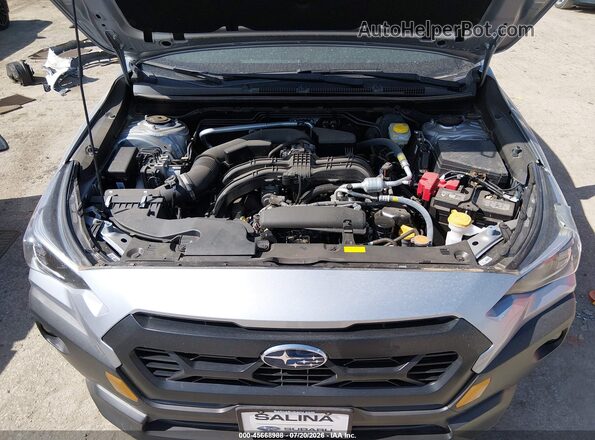 4S4GUHT66S3714956 2025 SUBARU CROSSTREK Silver Vista trasera