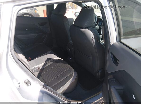 4S4GUHT66S3714956 2025 SUBARU CROSSTREK Silver Vista de la etiqueta del VIN