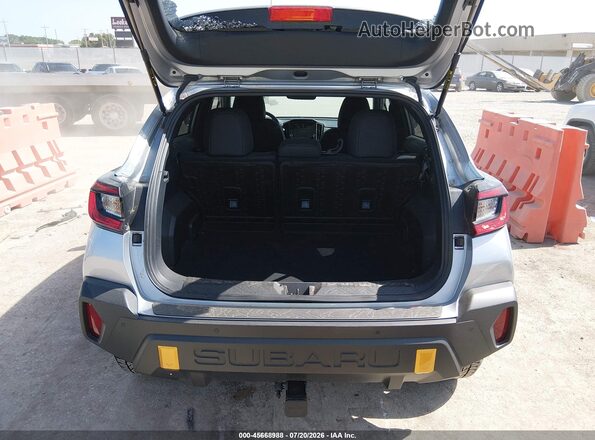 4S4GUHT66S3714956 2025 SUBARU CROSSTREK Silver 