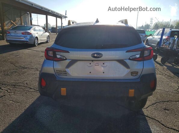 4S4GUHT68S3773314 2025 SUBARU CROSSTREK Silver Հետևի տեսք