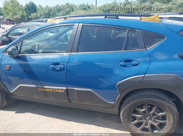 4S4GUHT6XR3729924 2024 SUBARU CROSSTREK Blue 360 interior view