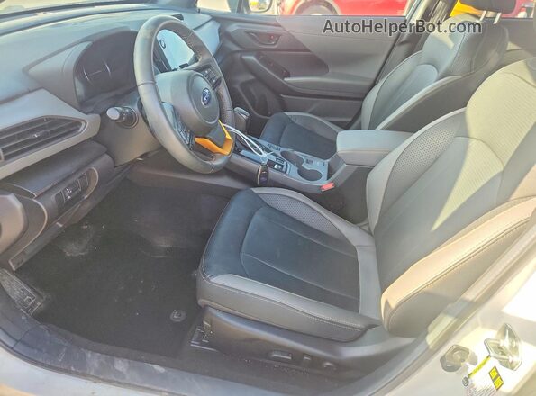 4S4GUHU61R3799987 2024 SUBARU CROSSTREK White Սալոնի դիմացի տեսք
