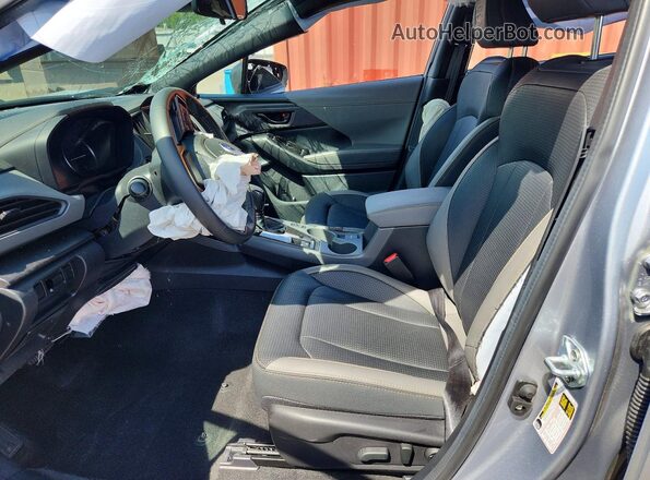 4S4GUHU61S3769491 2025 SUBARU CROSSTREK Серебряный Вид салона спереди