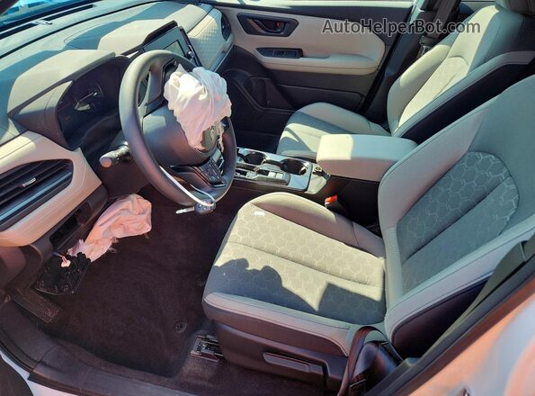 4S4SLDA65T3051163 2026 SUBARU FORESTER White წინა სალონის ხედი