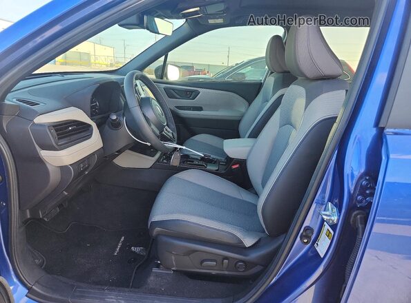 4S4SLDB60T3006131 2026 SUBARU FORESTER Blue Widok wnętrza z przodu