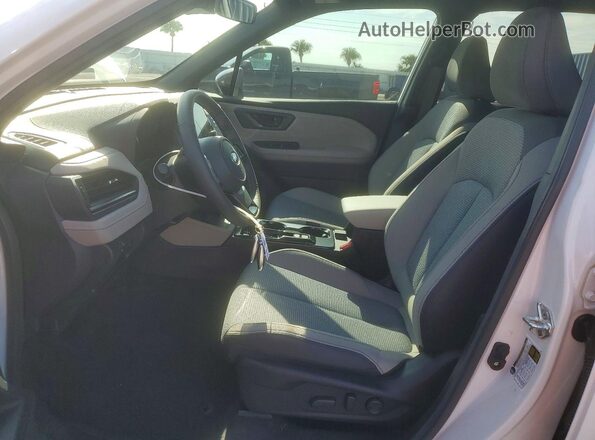 4S4SLDB62T3075113 2026 SUBARU FORESTER White Вид салону спереду