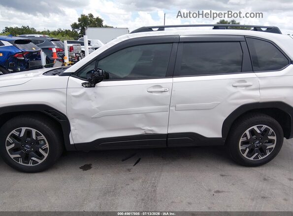 4S4SLDD65T3029370 2026 SUBARU FORESTER White 
