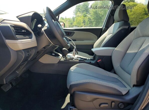 4S4SLDD65T3056004 2026 SUBARU FORESTER Gray Widok wnętrza z przodu