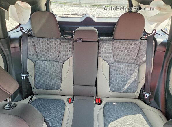 4S4SLDD66T3060028 2026 SUBARU FORESTER Red Вид задніх сидінь