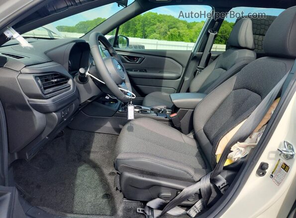 4S4SLDD66T3096365 2026 SUBARU FORESTER White Vista interior delantera