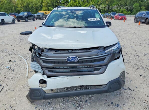 4S4SLDD6XT3052210 2026 SUBARU FORESTER White Front view