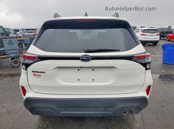 4S4SLDR68T3038265 2026 SUBARU FORESTER White უკანა ხედი