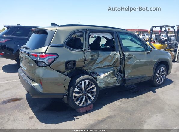 4S4SLDT63T3012584 2026 SUBARU FORESTER Gold Vista frontal