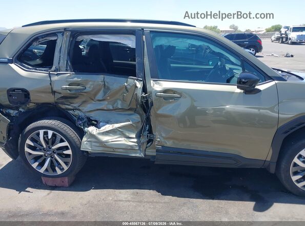 4S4SLDT63T3012584 2026 SUBARU FORESTER Gold Vista interior trasera