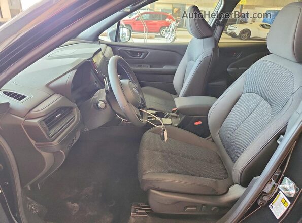 4S4SLSE76T3094255 2026 SUBARU FORESTER Black Вид салону спереду