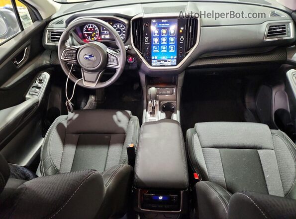 4S4WMAAD7S3404030 2025 SUBARU ASCENT Blue Widok deski rozdzielczej