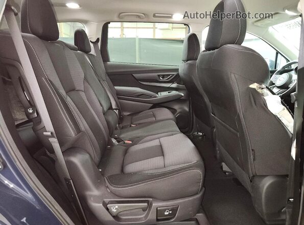 4S4WMAAD7S3404030 2025 SUBARU ASCENT Blue Widok wnętrza z tyłu