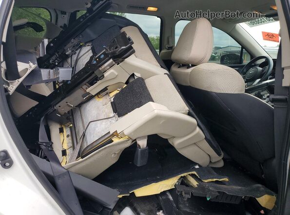 4S4WMACD7K3413212 2019 SUBARU ASCENT White უკანა სალონის ხედი