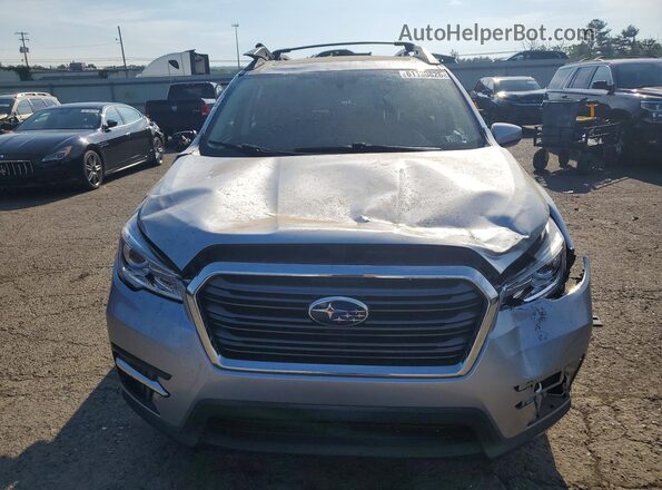 4S4WMAEDXM3447581 2021 SUBARU ASCENT Silver Widok z przodu