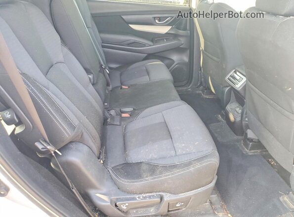 4S4WMAEDXM3447581 2021 SUBARU ASCENT Silver Widok wnętrza z tyłu