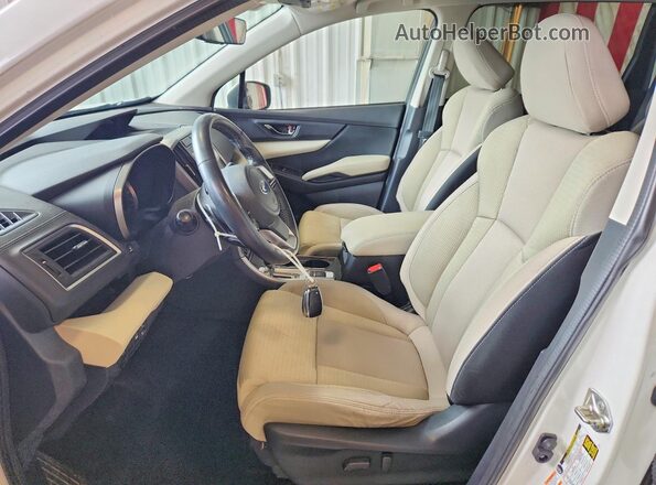 4S4WMAFD7K3451230 2019 SUBARU ASCENT White წინა სალონის ხედი