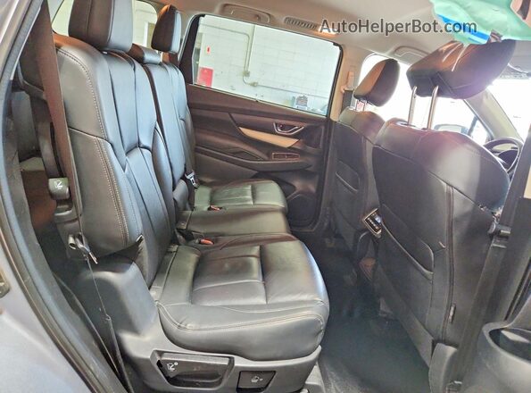 4S4WMAJD3K3407278 2019 SUBARU ASCENT Silver Rear interior view